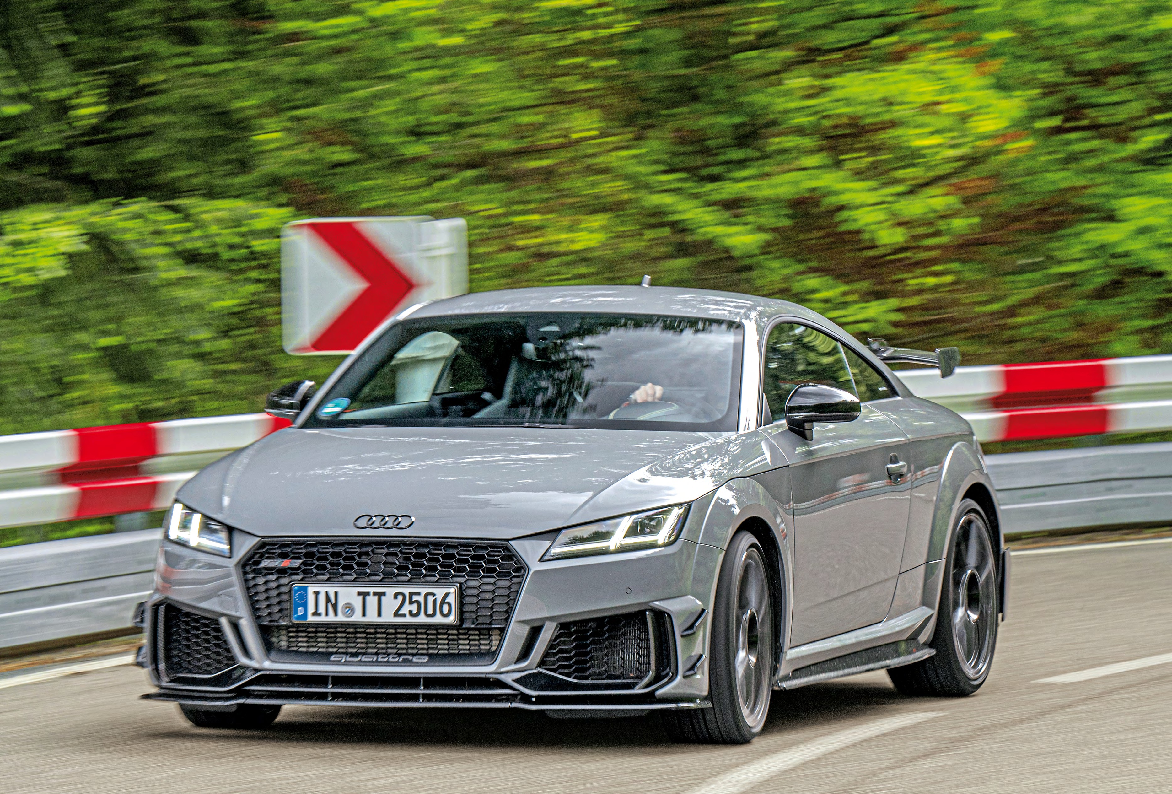 Audi TT 8S Tankdeckel schwarz glänzend Coupé Roadster