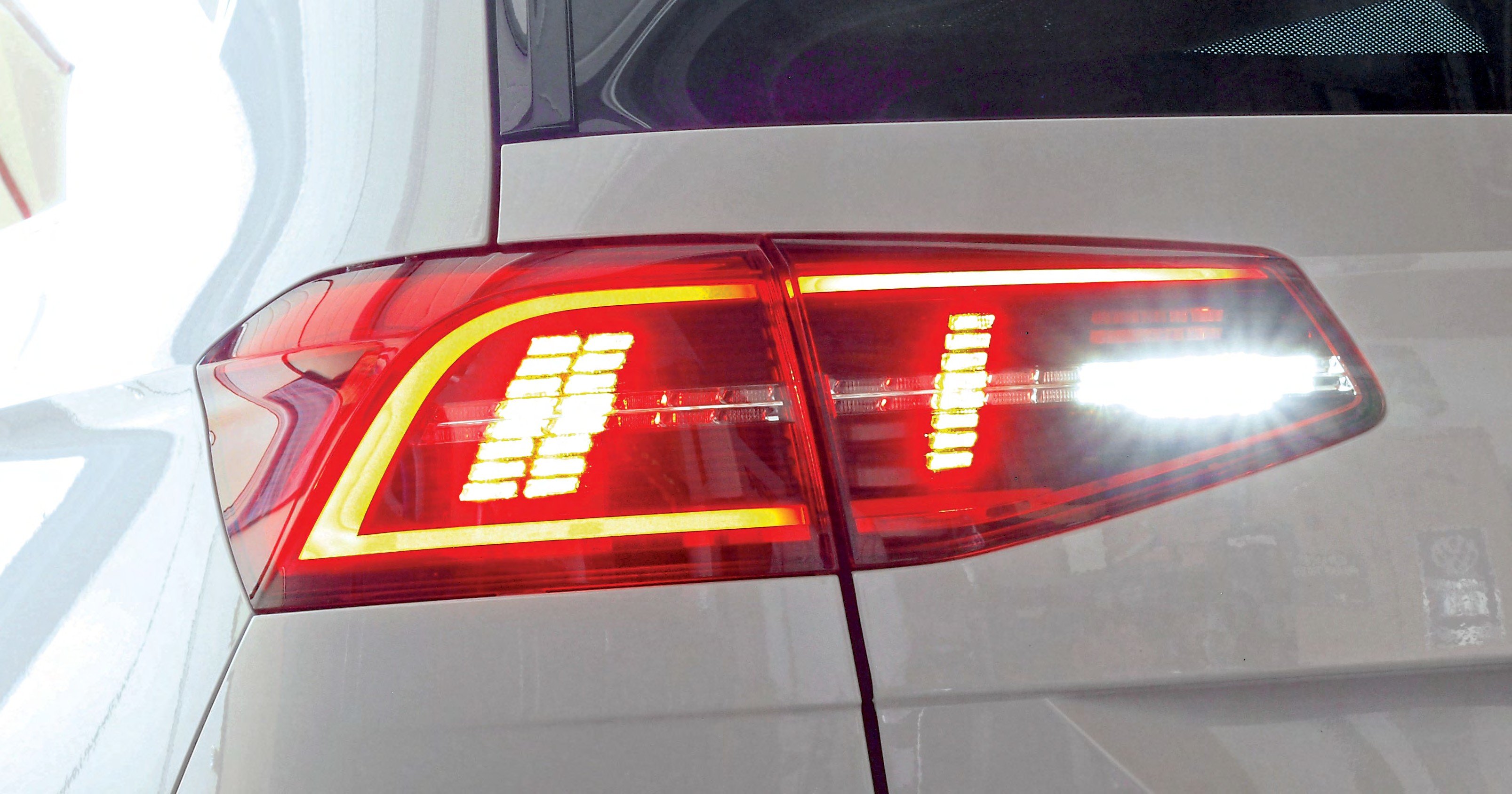 Passat-Facelift-Rückleuchten: Die schöneren LED -Rückleuchten