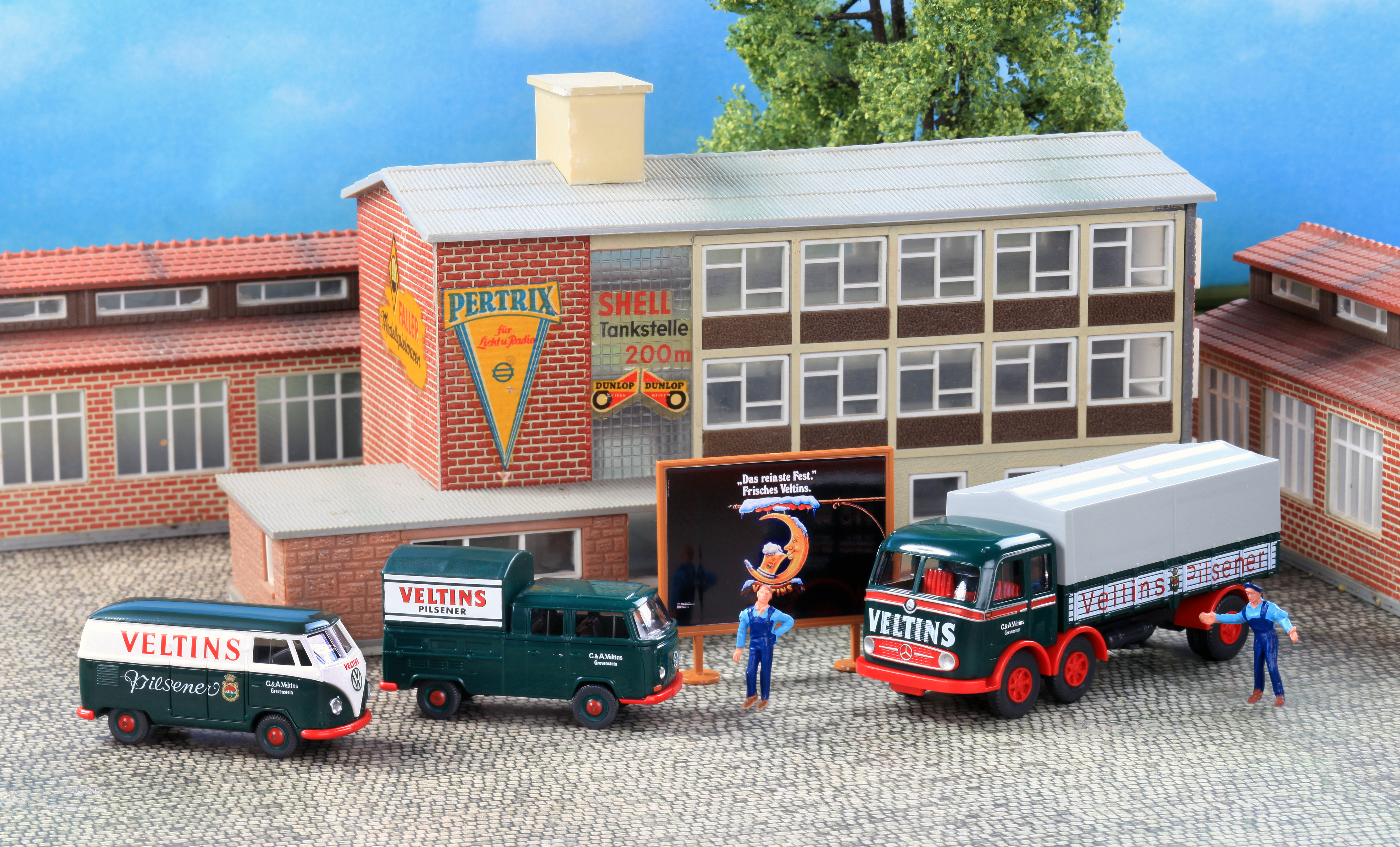 BREAKING NEWS! Das neue Veltins-Jubiläumsset von Wiking in 1:87! |  MODELLFAHRZEUG