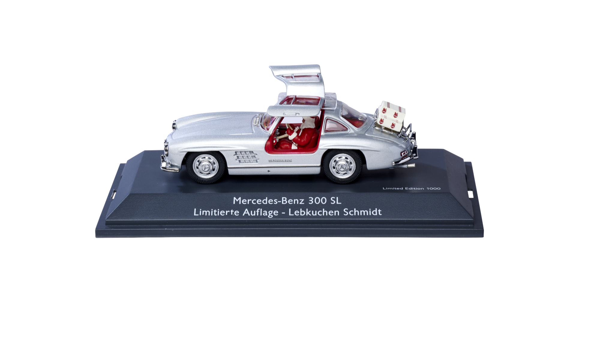 Lebkuchen Schmidt geht mit einem Schuco-Mercedes in 1:43 an den