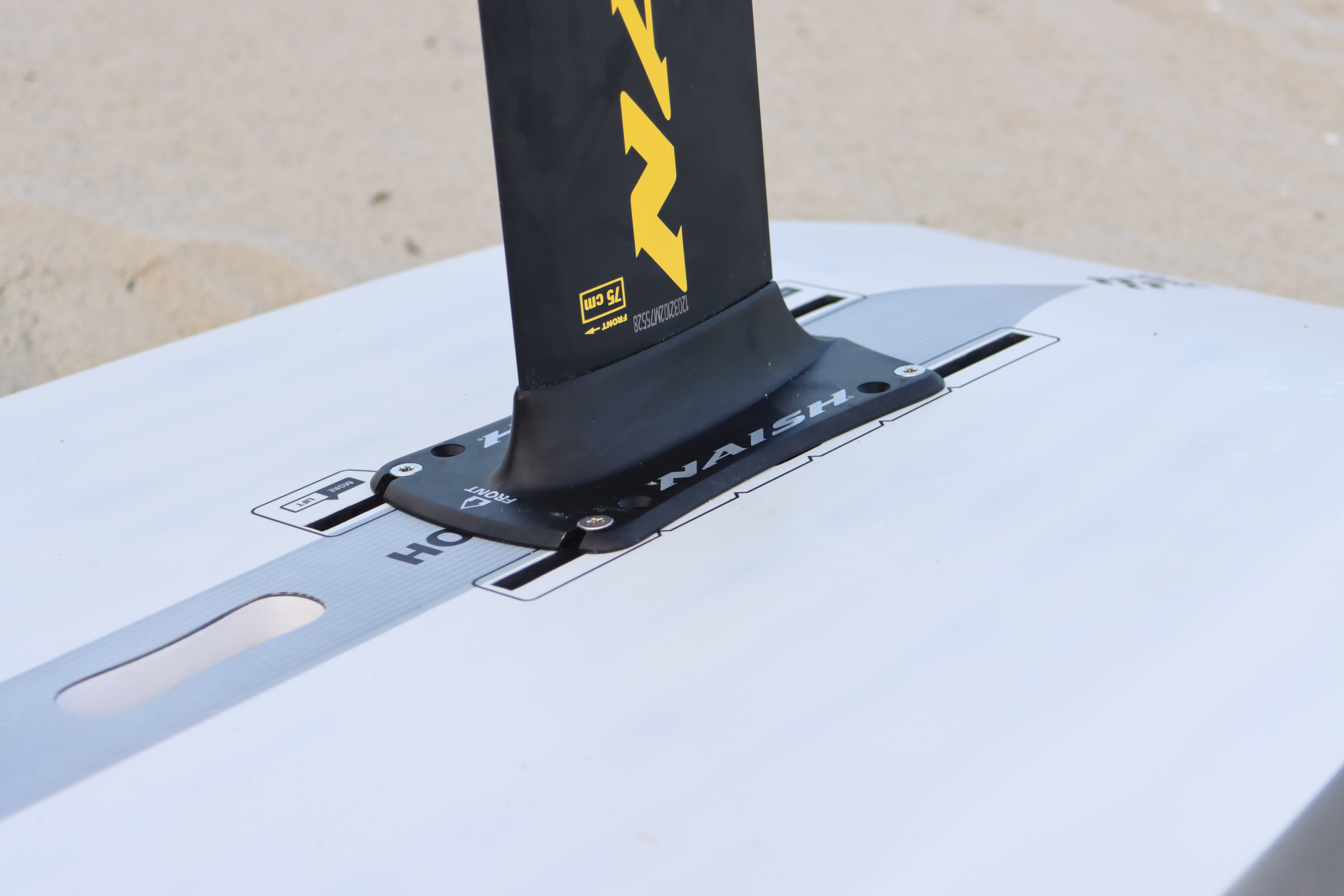Test Naish Jet 1650 Complete Foil SURF