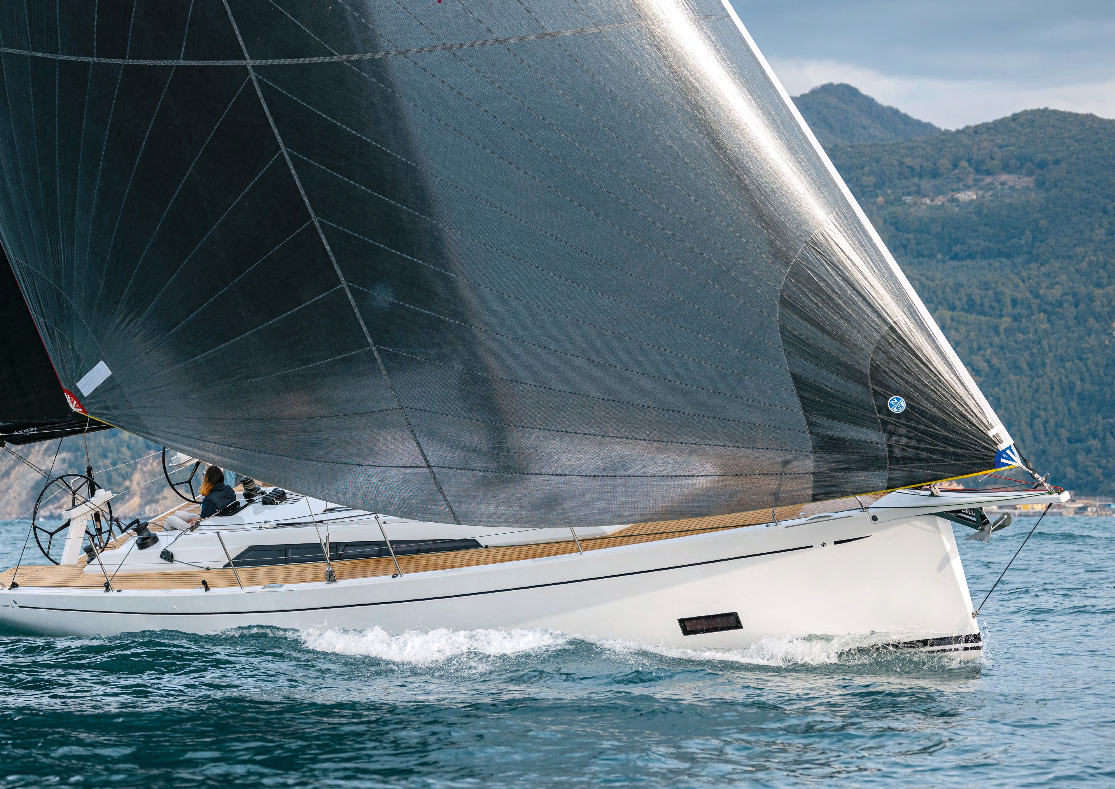 Code Zero: The light wind turbo also for cruising yachts | YACHT