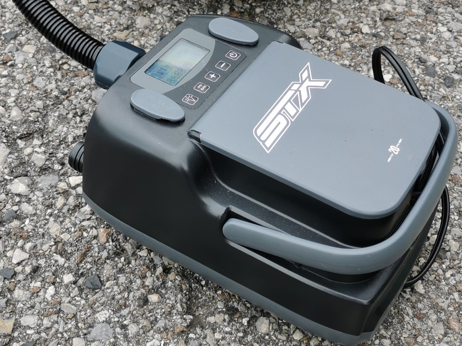 Akku-Pumpe: Pumpe bis 20 psi von STX im Test