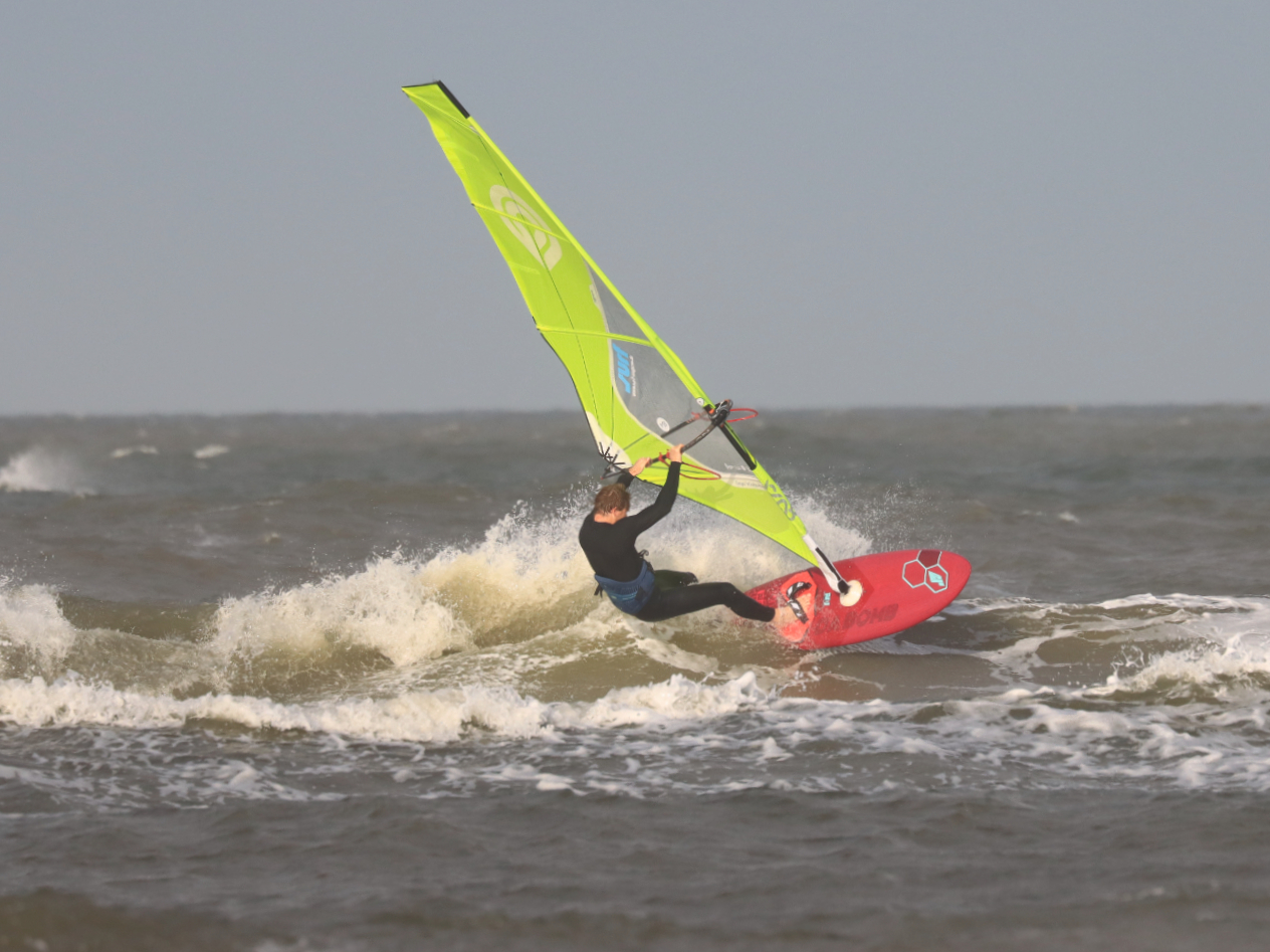 Windsurf MagazineTABOU DA BOMB 84L 2020 TEST REVIEW