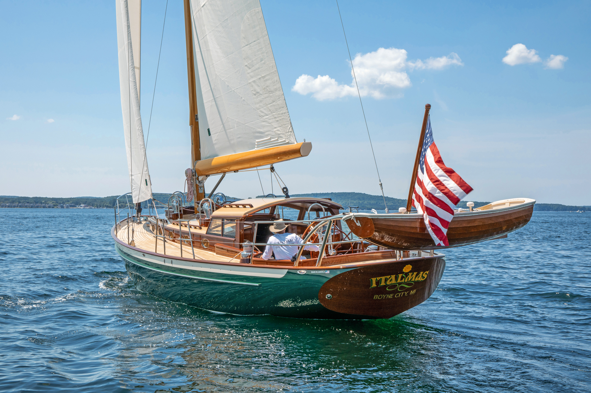 Van Dam Custom Wooden Boats & Yachts