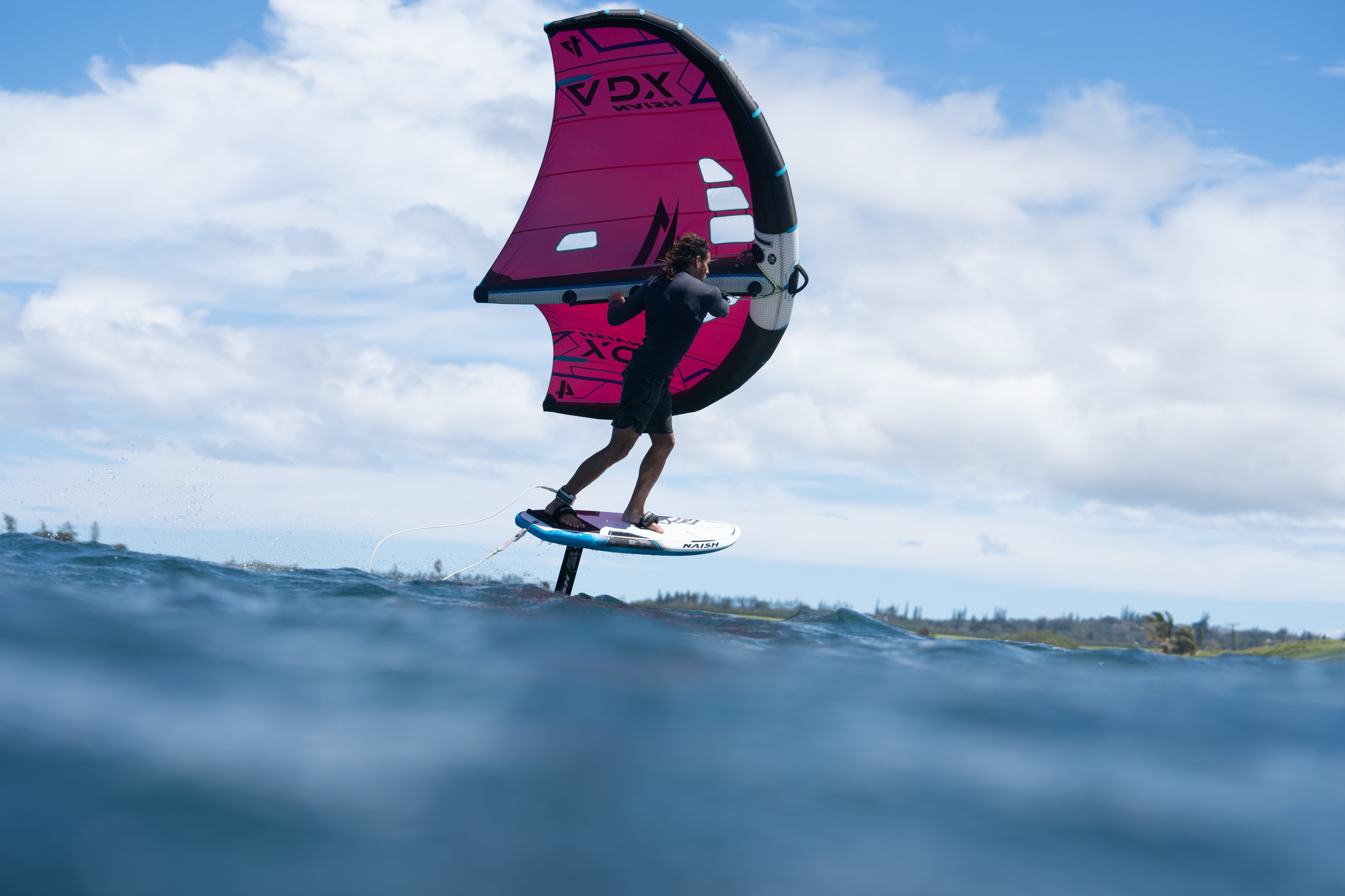 Novelty Naish Hover Ascend Wingfoilboards with new shapes SURF