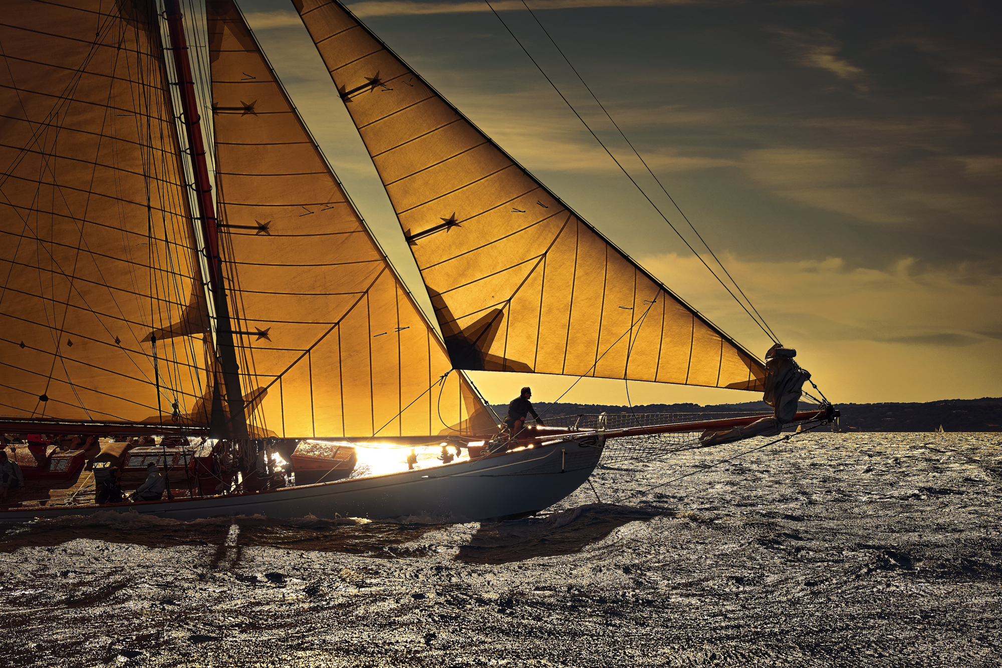 Klassische Yachten und ihre Geschichten: Neue Ausgabe YACHT classic jetzt  im Handel