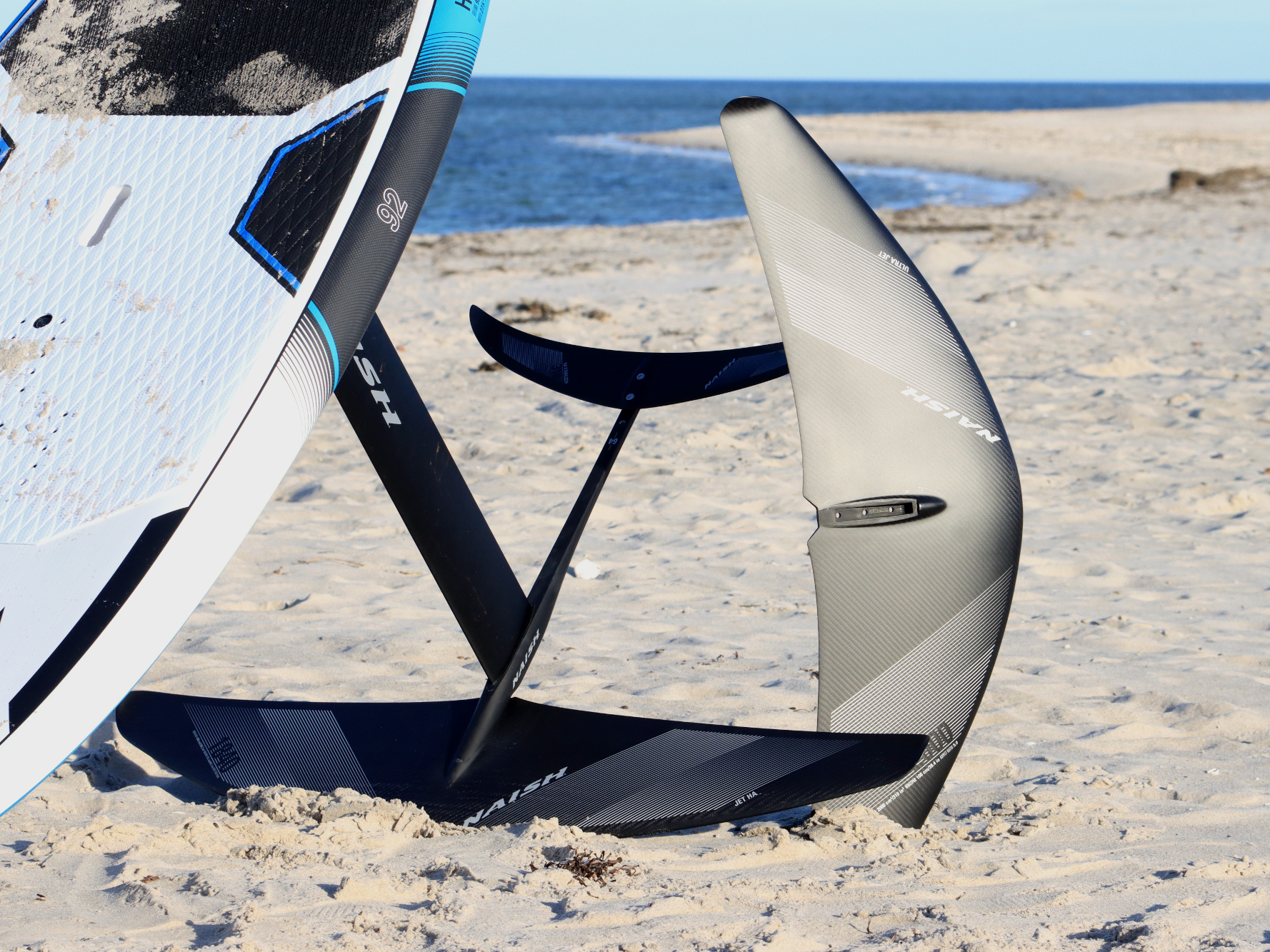 Foils: Light wind weapons - the Naish Ultra Jet and Jet HA Foil in