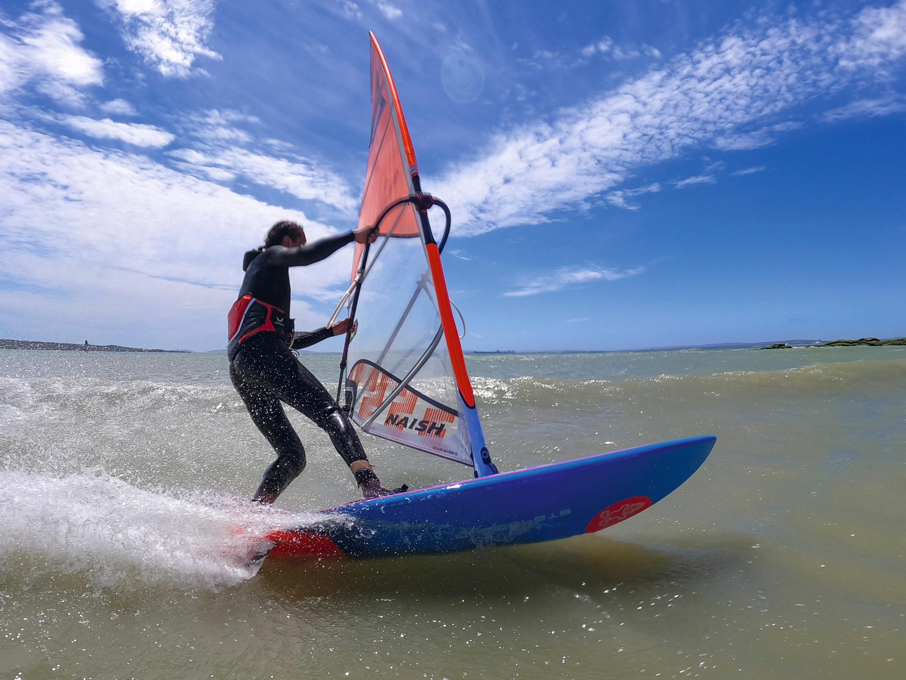 Freemoveboards 2025: Starboard Kode 95 in the surf test | SURF Freemoveboards 2025: Starboard Kode 95 in the surf test | SURF