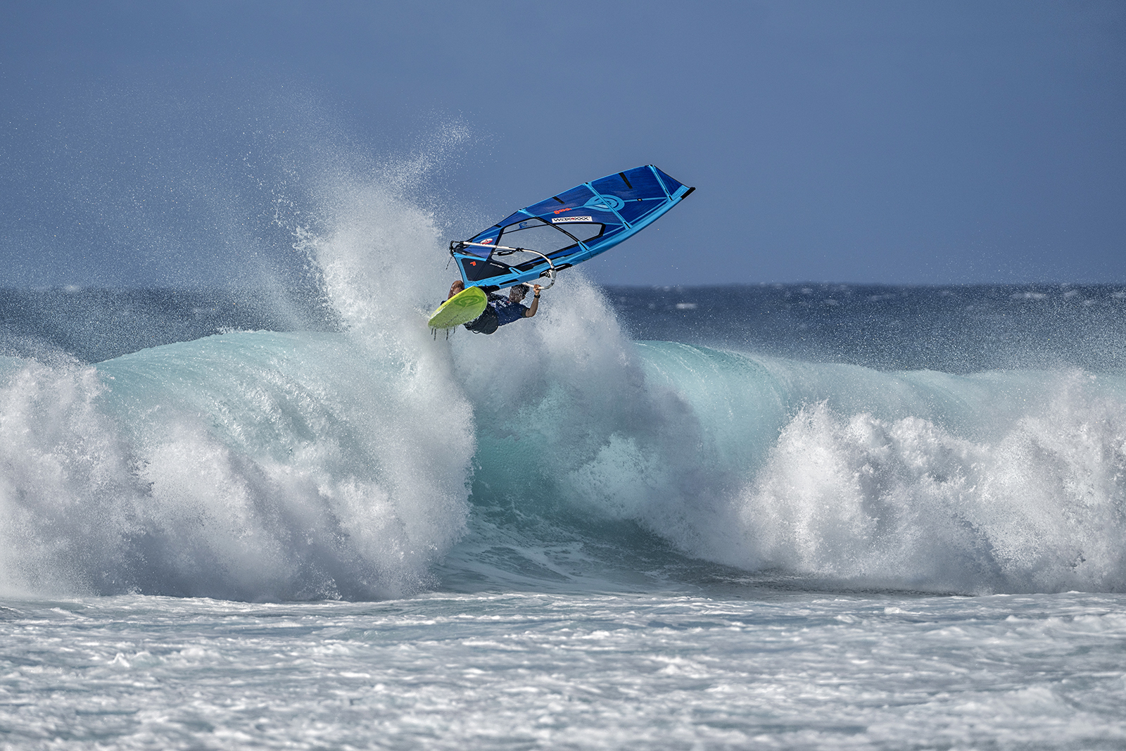 Quatro Maui Pro in Hookipa: Big bang to kick off the 2026 World