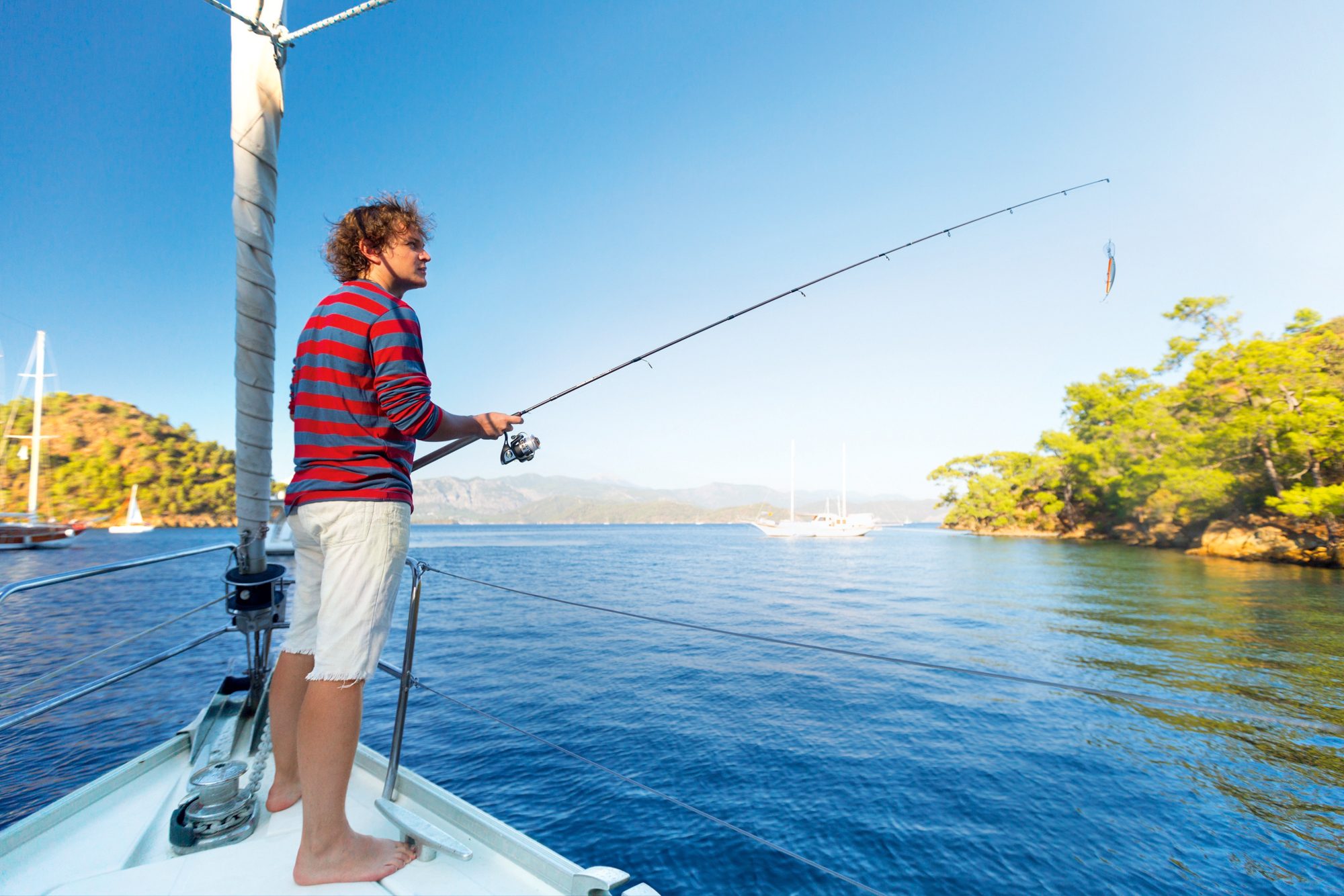 Pesca A Traina: Come Pescare Da Una Barca A Vela - Foto 10