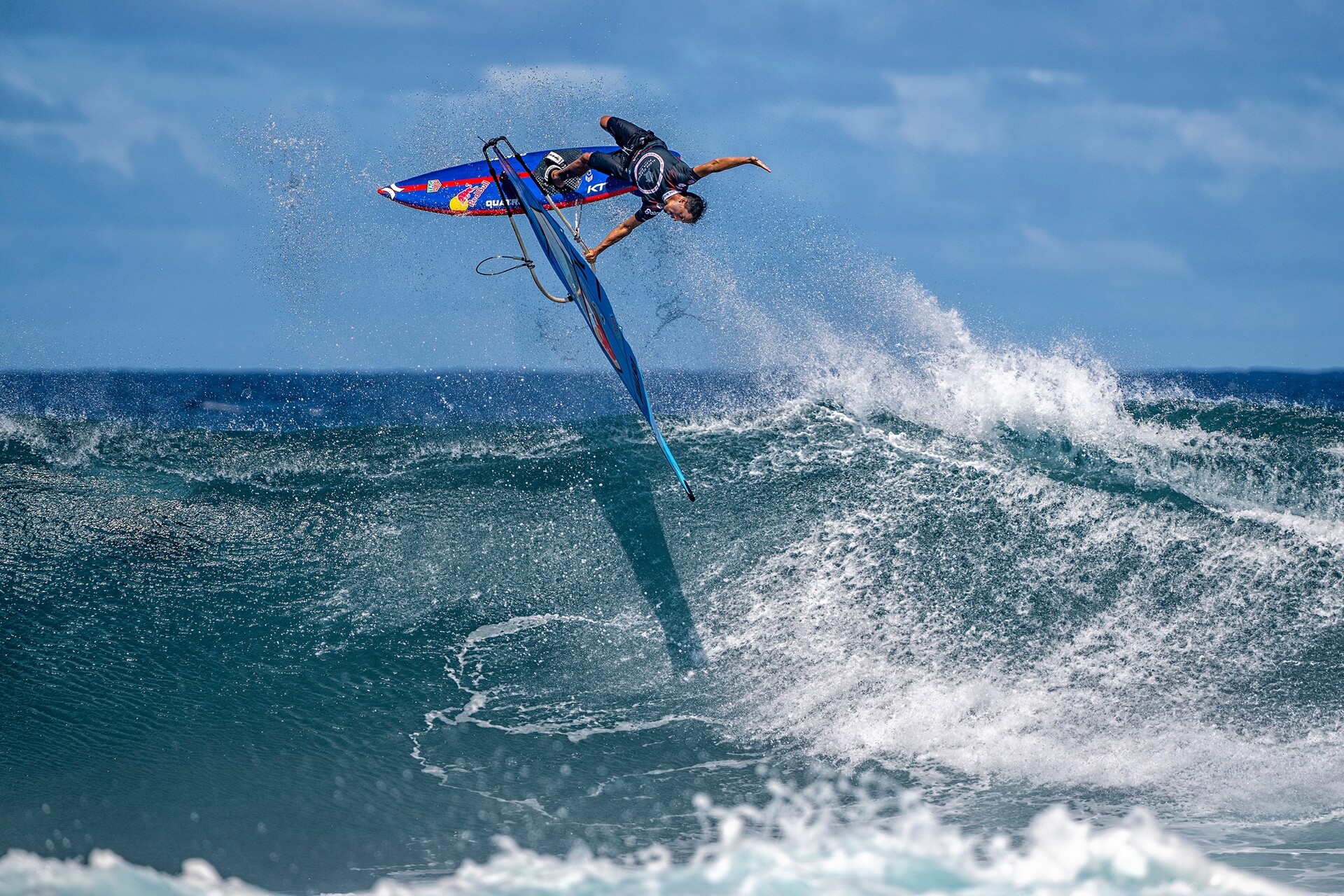 Quatro Maui Pro in Hookipa: Big bang to kick off the 2026 World