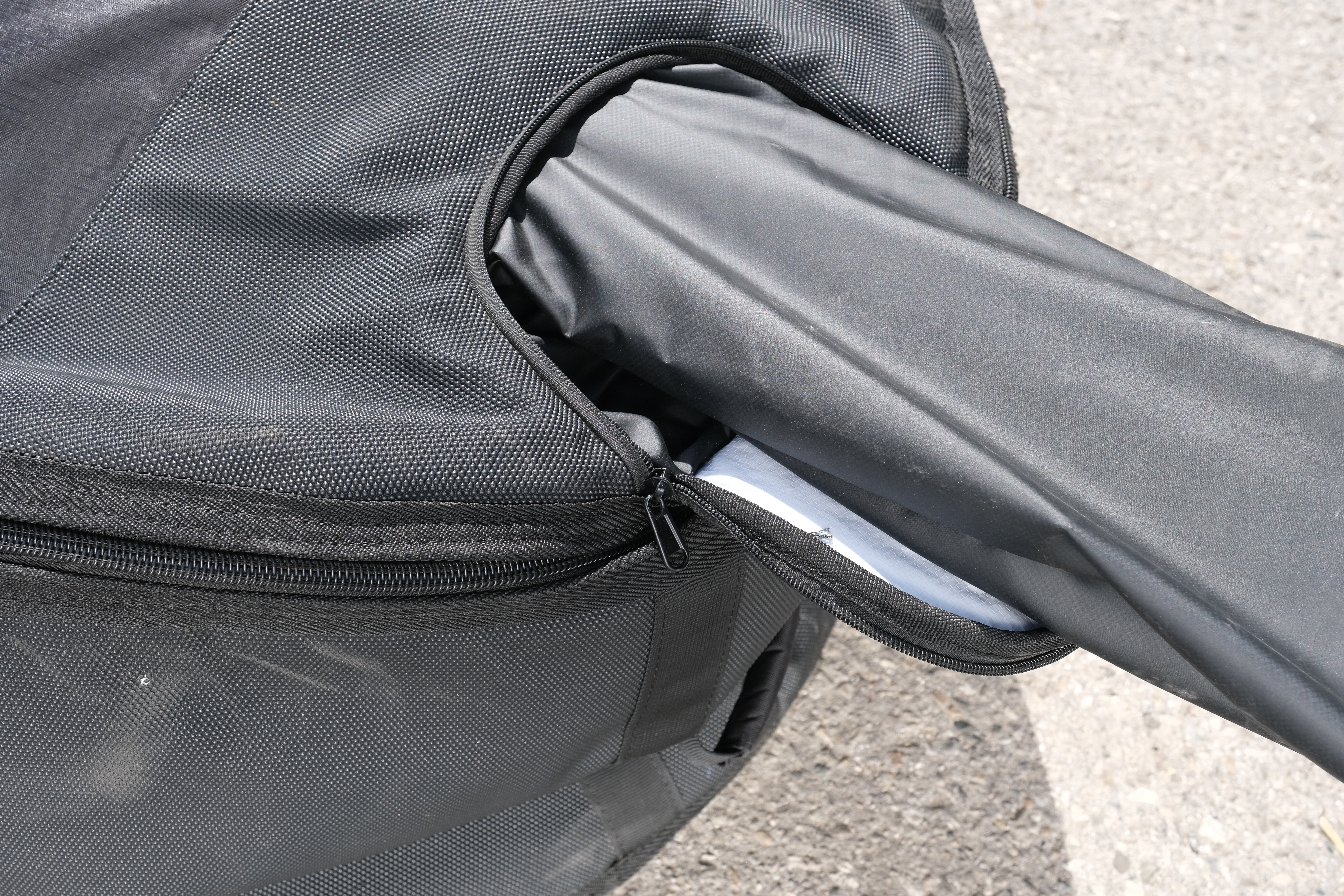 Tried out: New NeilPryde board bag with retractable stowage tube