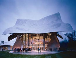 Фрэнк Гери. Frank Gehry: Richard B. Fisher Center for the Performing Arts, Bard College, Annandale-on-Hudson, New York, USA, 2003