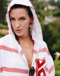 Katie Cassidy photo