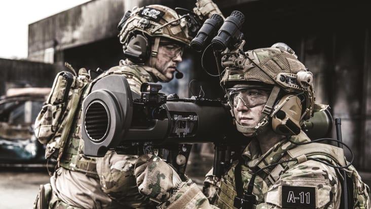 carl-gustaf-m4-with-red-dot.jpg