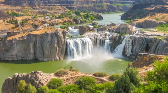 Photo of Shoshone Falls