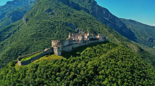 Photo of Castel Beseno