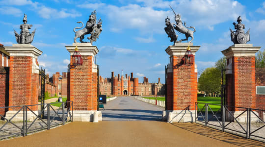 Photo of Hampton Court Palace