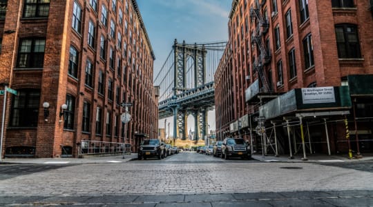 Photo of Manhattan bridge