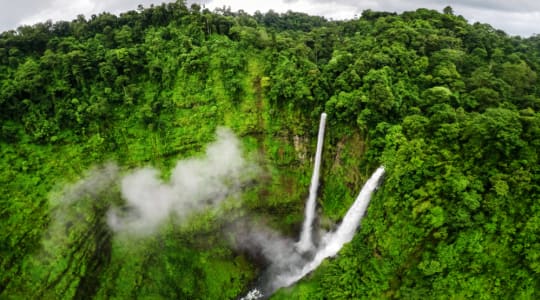 Photo of Tad Fane waterfall