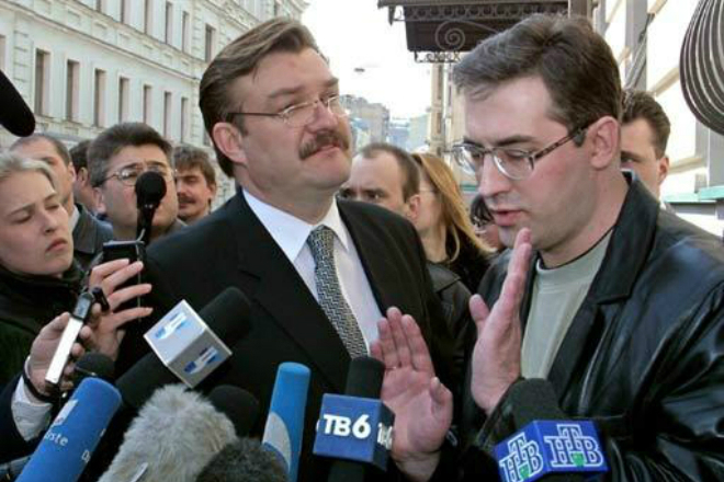 В 2002 году Андрей Норкин ушел с телеканала "НТВ"