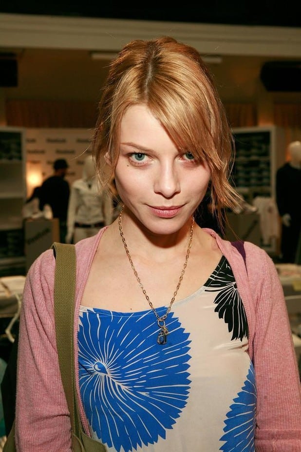 Lauren German Sexy