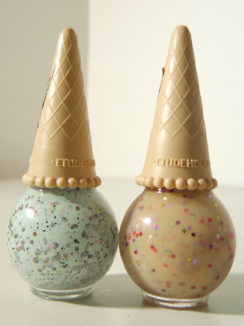Etude House Sweet Recipe Ice Cream Nails #1 MintChoco Chip and #3 Apricot Candy Etude House Sweet Recipe Ice Cream Nails #1 MintChoco Chip and #3 Apricot Candy