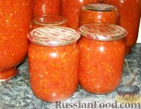 Фото к рецепту: Аджика с помидорами и яблоками Фото к рецепту: Аджика с помидорами и яблоками