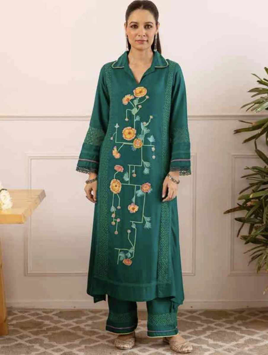 Viscose Rayon Kurti with Palazzo Pant – Floral Embroidery & Lace Detailing