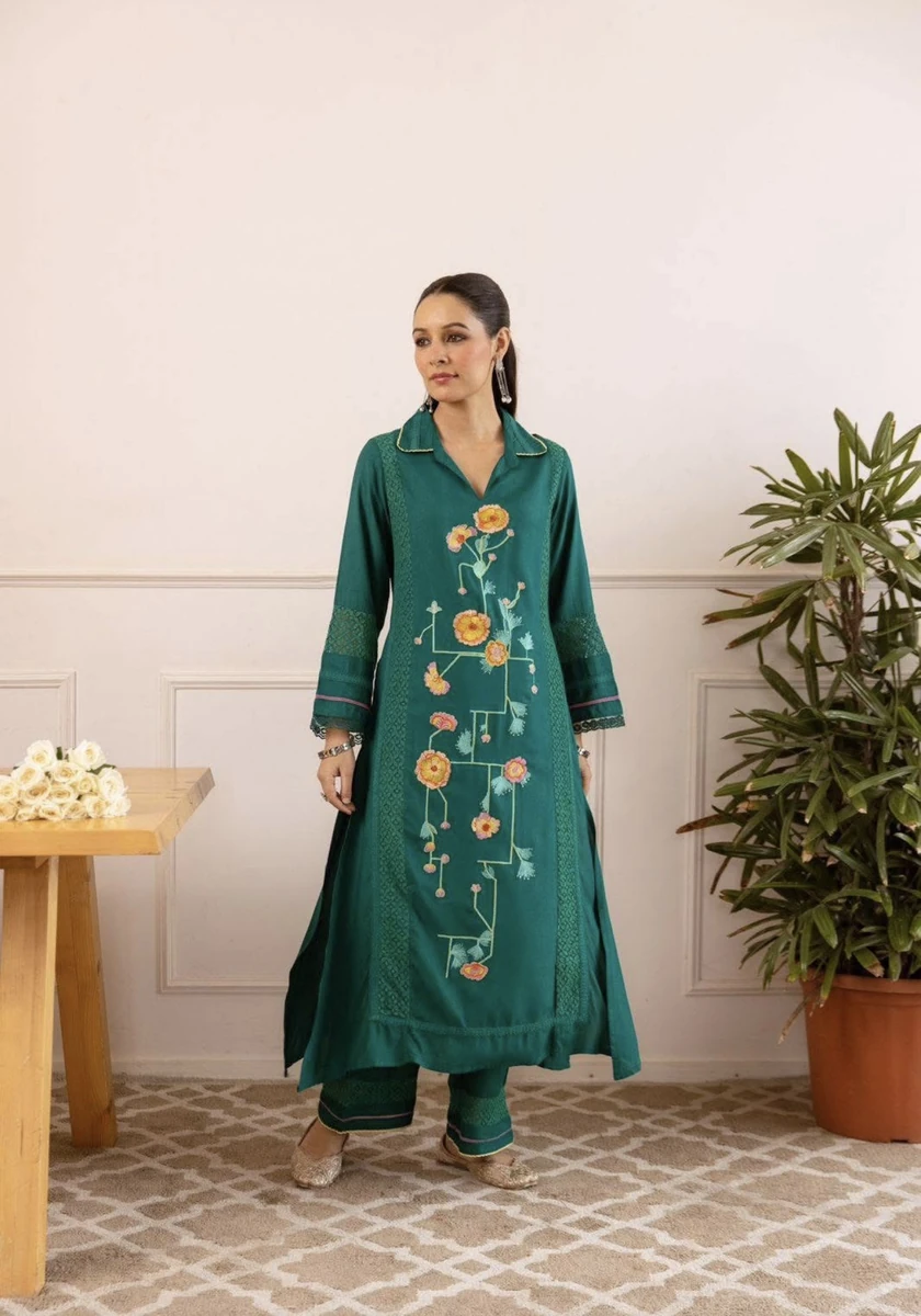 Viscose Rayon Kurti with Palazzo Pant – Floral Embroidery & Lace Detailing
