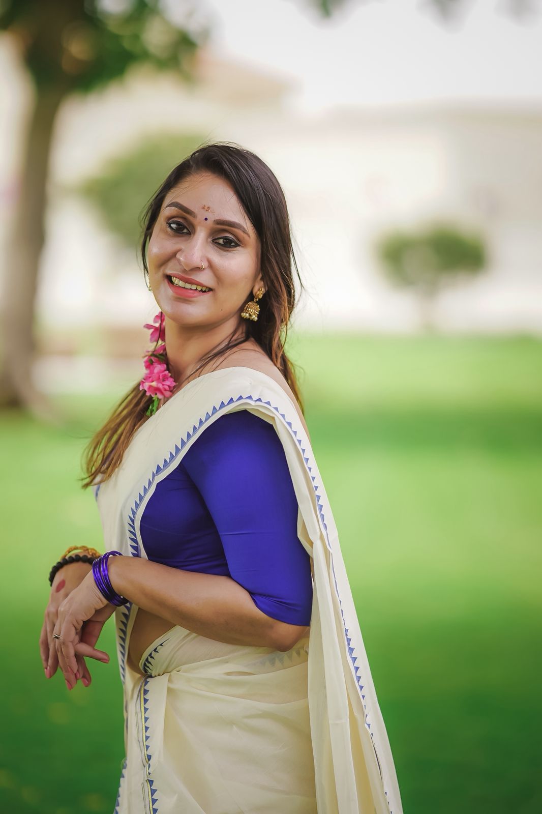 Blue kara with kasavu set mundu