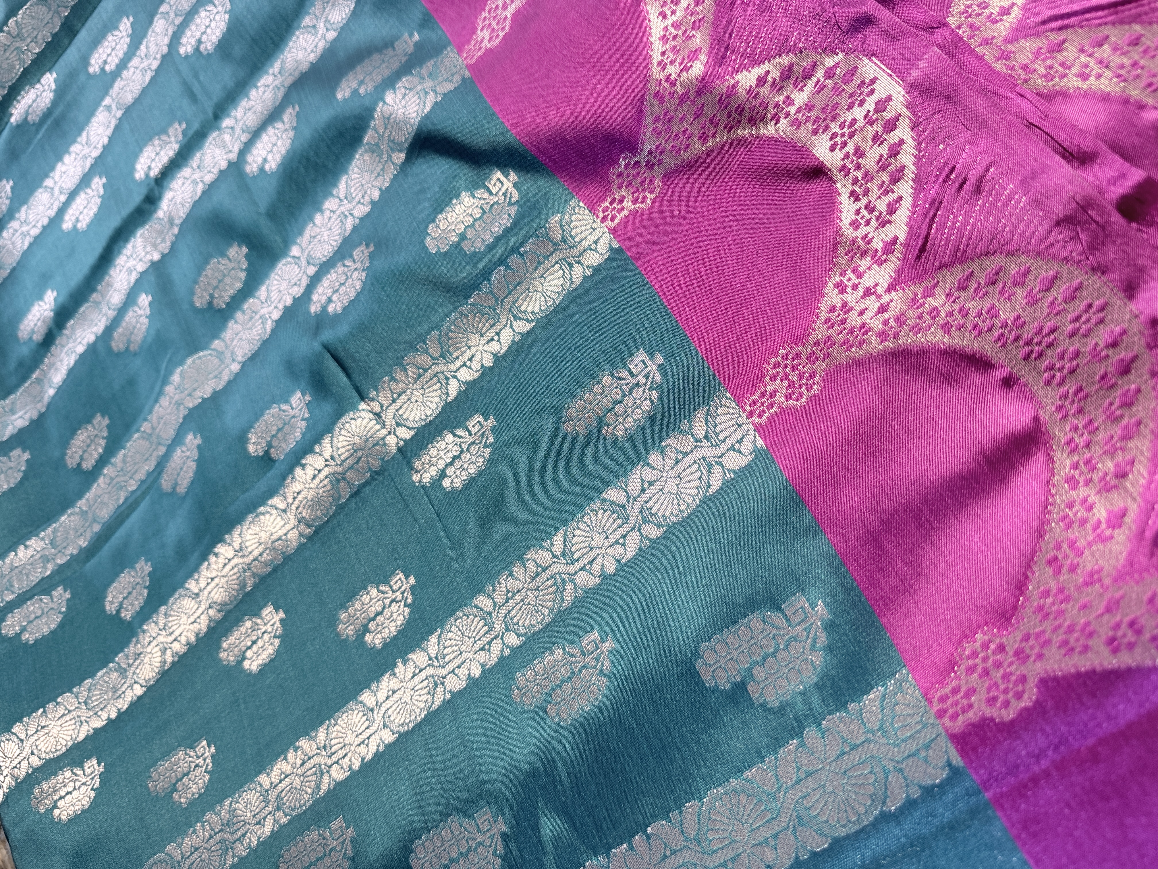 DESIGNER NECKLACE KATAN SILK SAREE