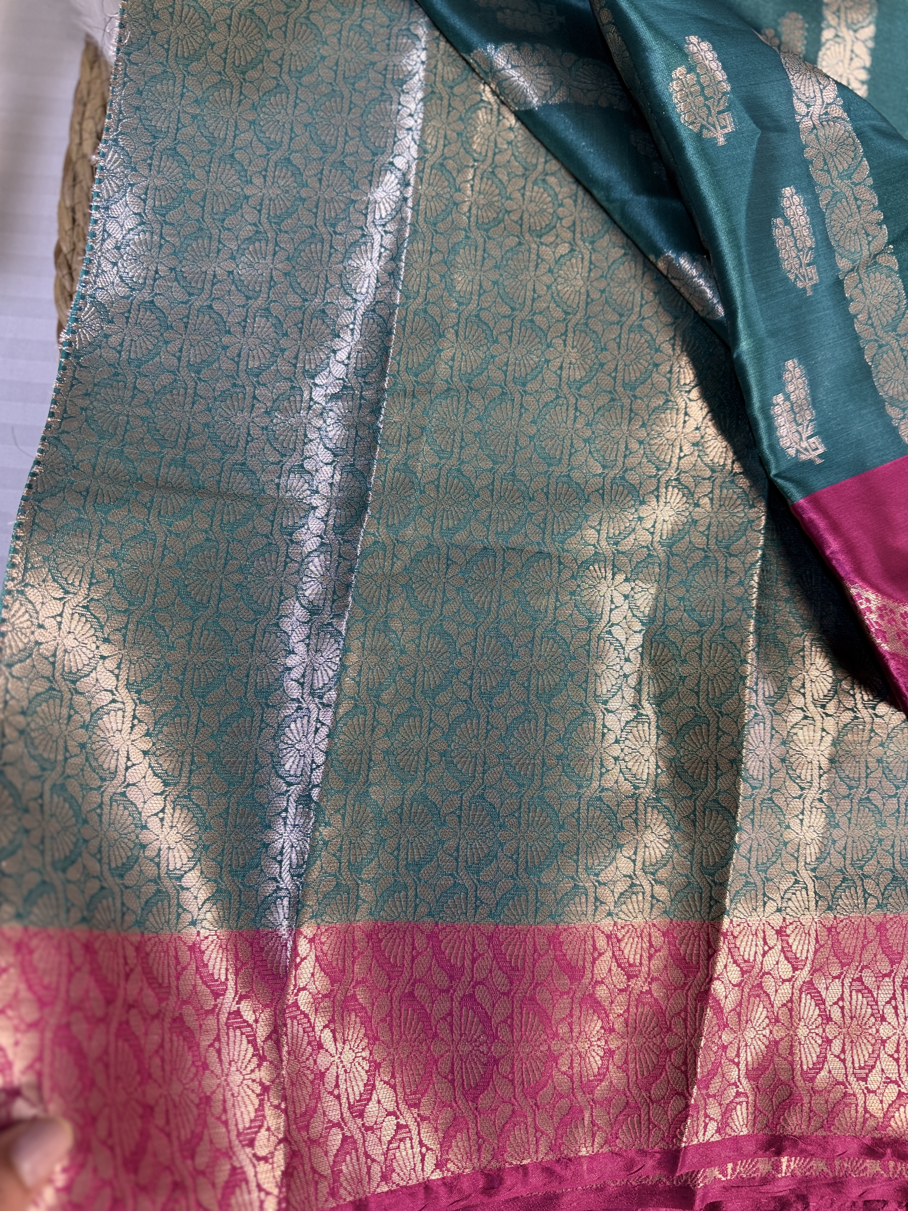 DESIGNER NECKLACE KATAN SILK SAREE