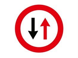 Karşıdan Gelene Yol Ver Levhası TT-3 levhası fotoğrafı Karşıdan Gelene Yol Ver Levhası TT-3 levhası fotoğrafı