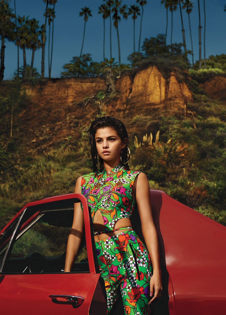 Selena Gomez leaked naked