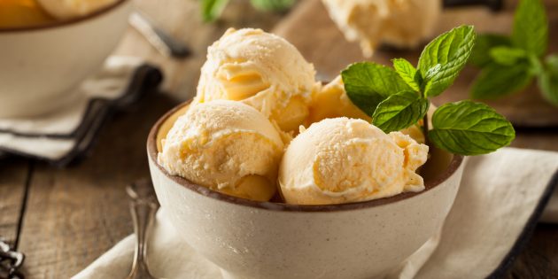 Мороженое с варёной сгущёнкой мороженое с варёной сгущёнкой