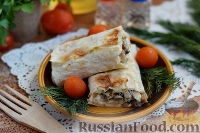 Фото к рецепту: Рулет из лаваша с курицей, грибами и сыром Фото к рецепту: Рулет из лаваша с курицей, грибами и сыром