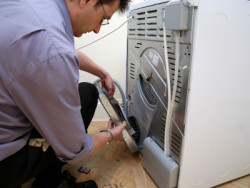 All Appliance Repair - Repairing a Washing Machine