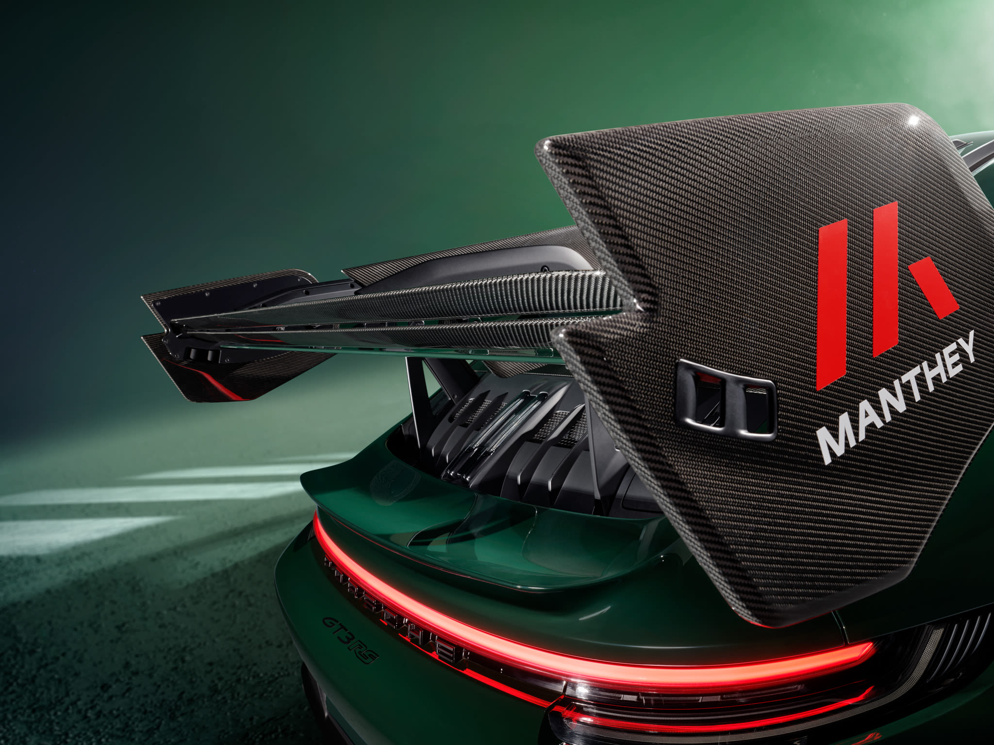 Manthey Racing Porsche 911 GT3 RSR サイン入り 1/18 Ixo 2022 Porsche 911 GT3 R #1 24h Nürburgring Manthey