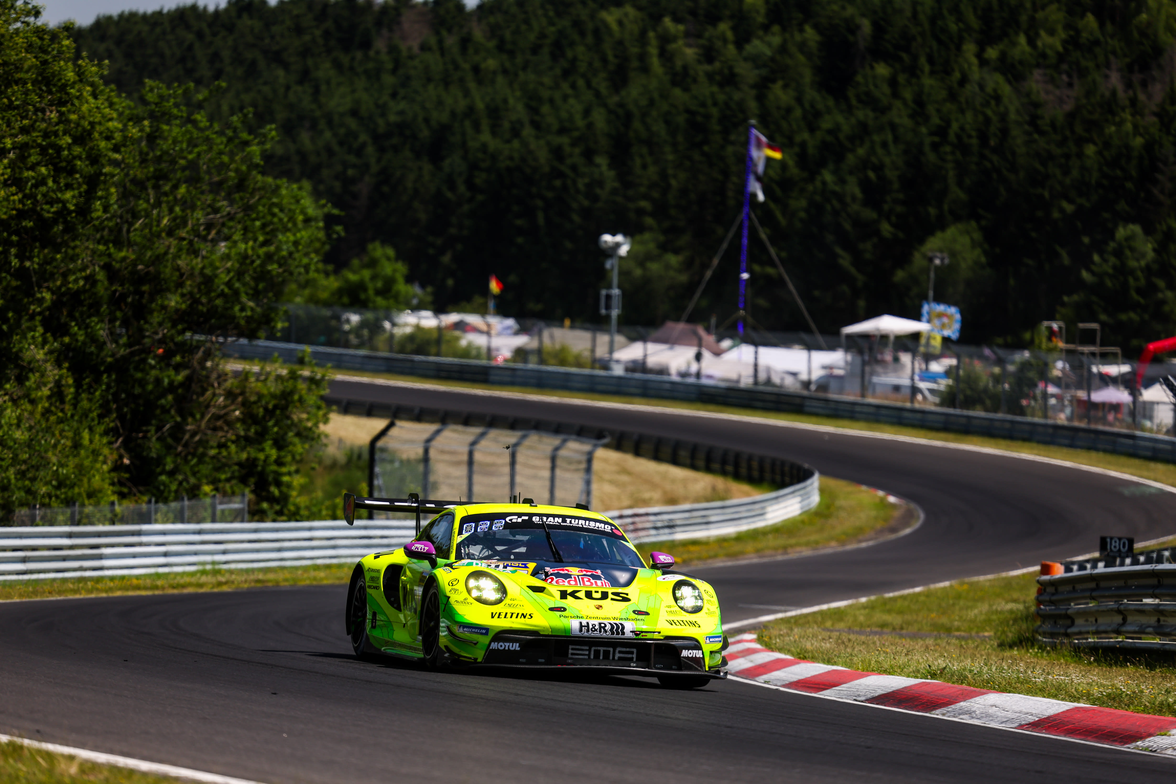 Porsche 911 GT3 R #44 Falken Motorsports 24h Nürburgring 2018 Bachler Mueller Ragginger Werner 143 Cmr