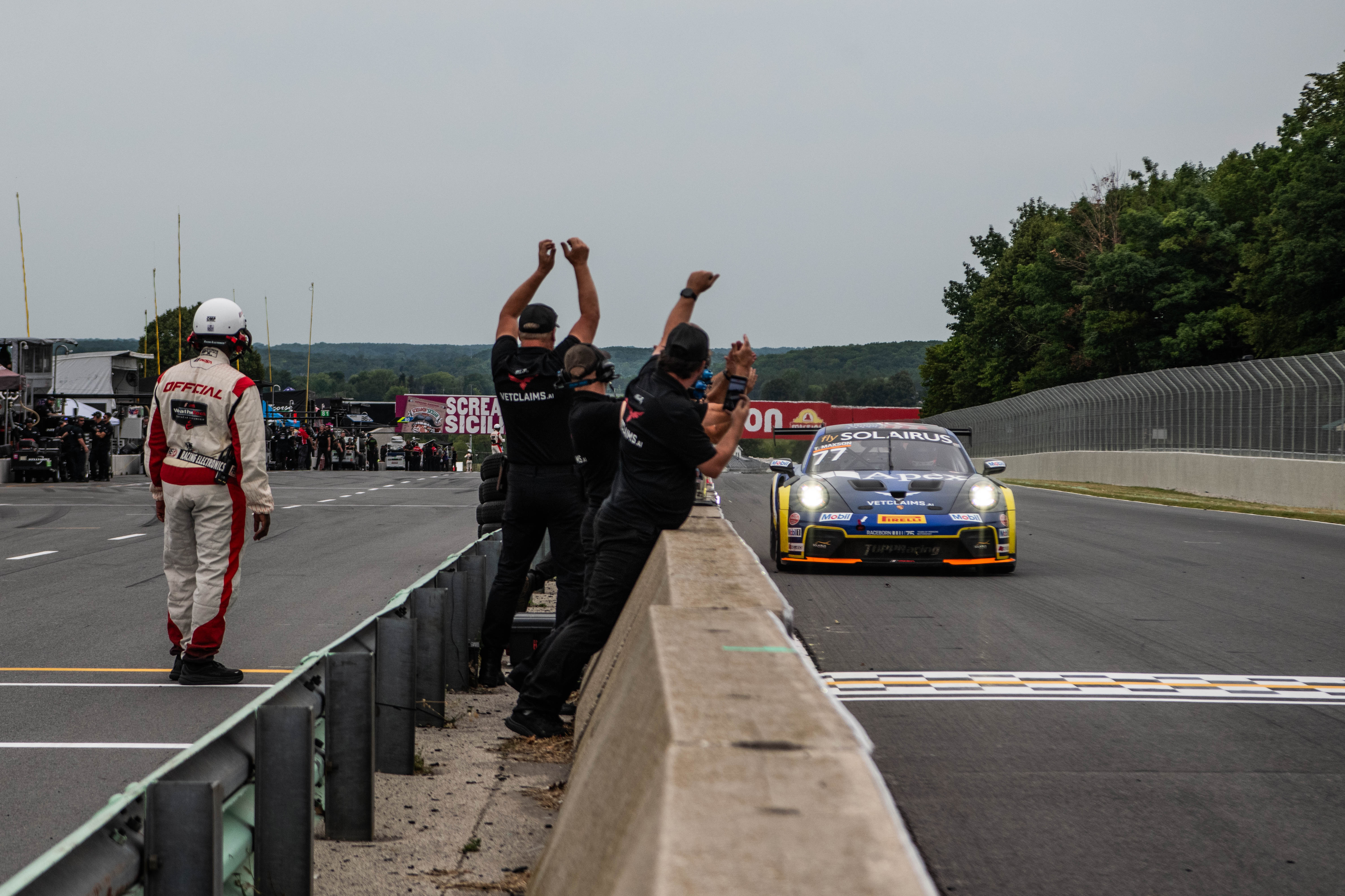 フライ　色々セット Maxson scores fifth win of the season at Road America
