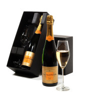 Champagne Veuve Clicquot& Glasses
