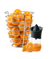 Filled Design Fruit Basket and XD Design Juicer