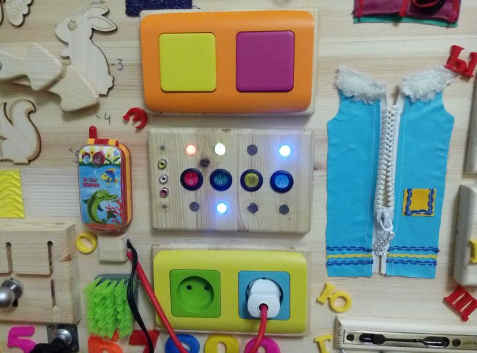 веселая игровая доска для обучения