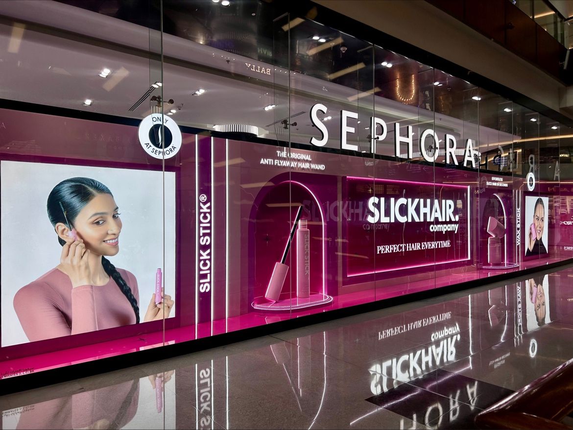 Vibrant and eye-catching display stand for branding - by brandoption.ae