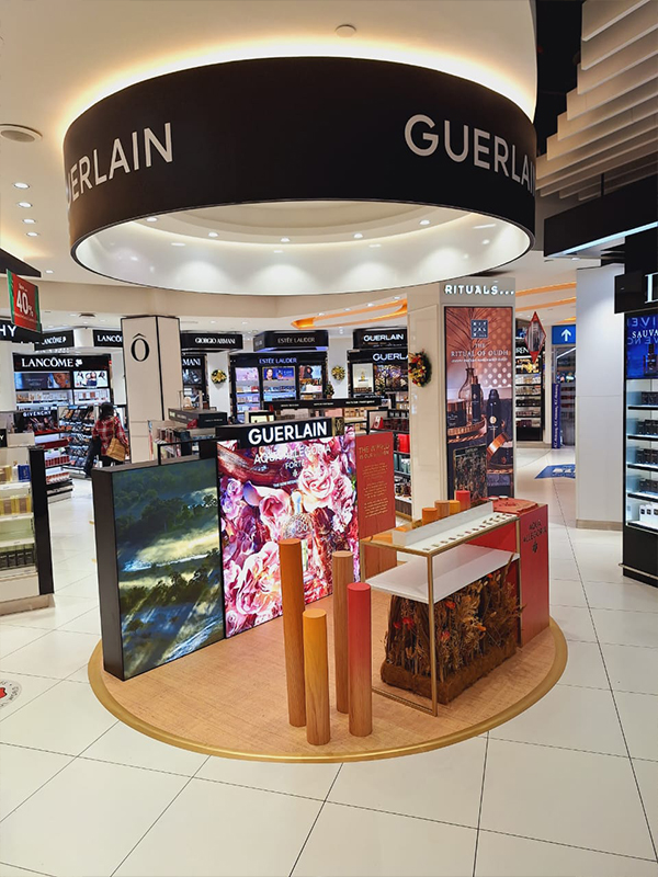 Podiums & Kiosks
