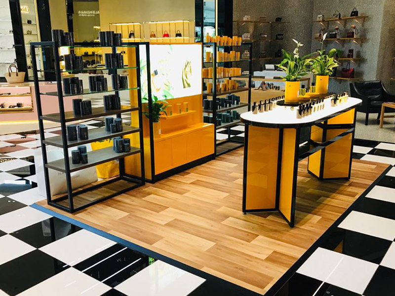 Podiums & Kiosks