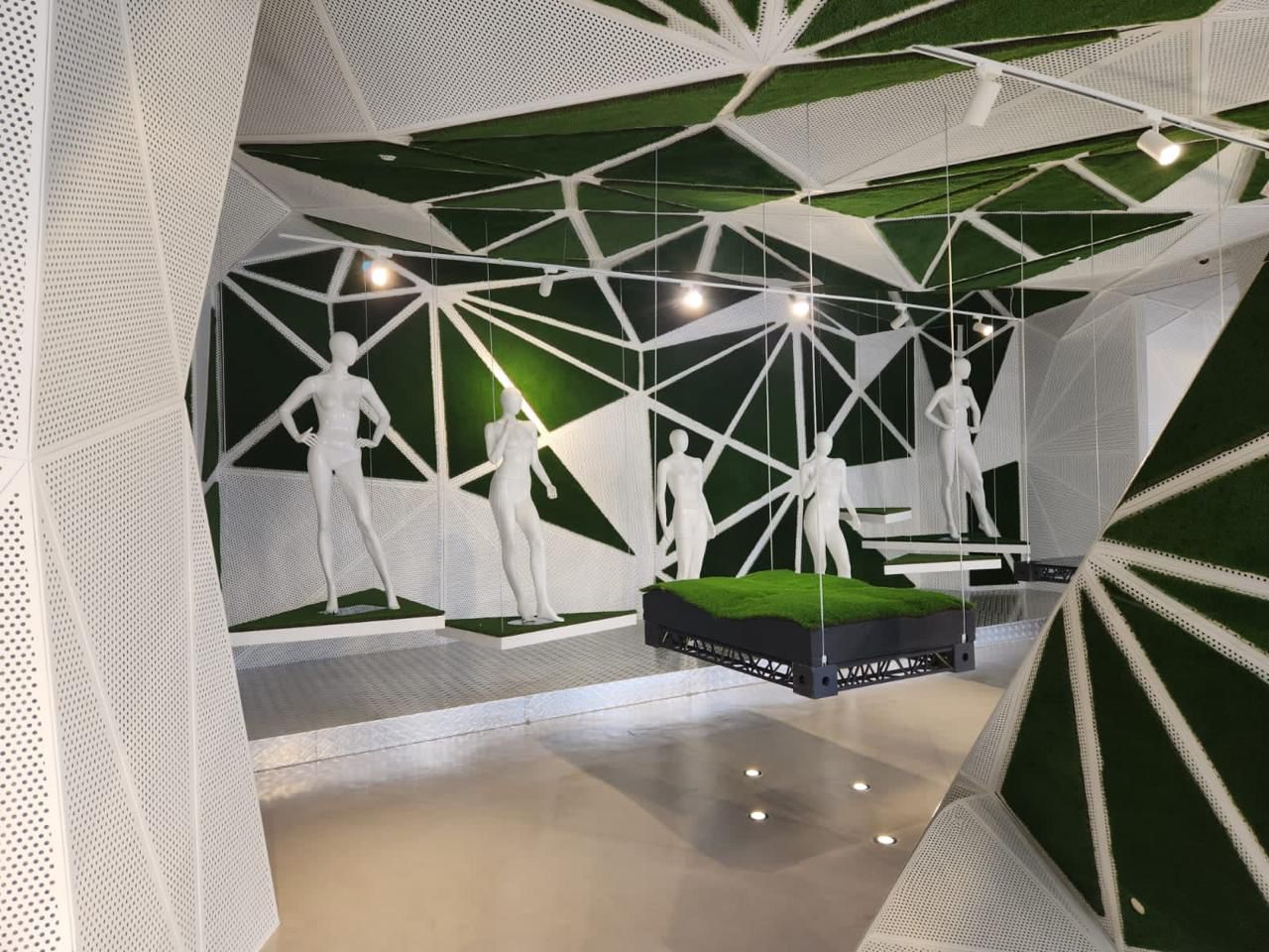 Fit-outs & Permanent Displays