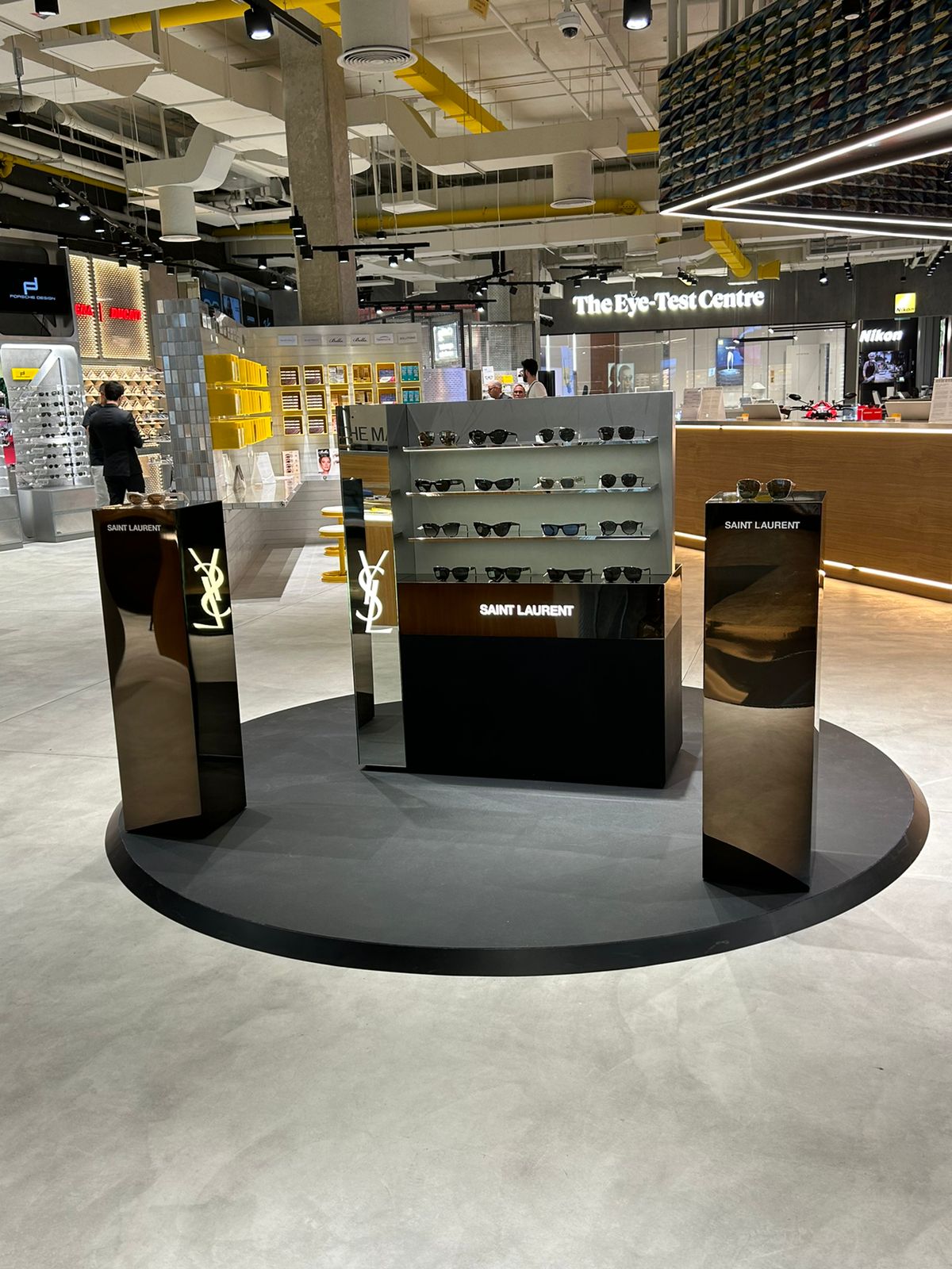 Kiosks/ pop ups